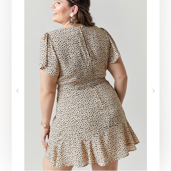 NWT Dane Spotted Front Tie Mini Dress - Picture 2 of 10